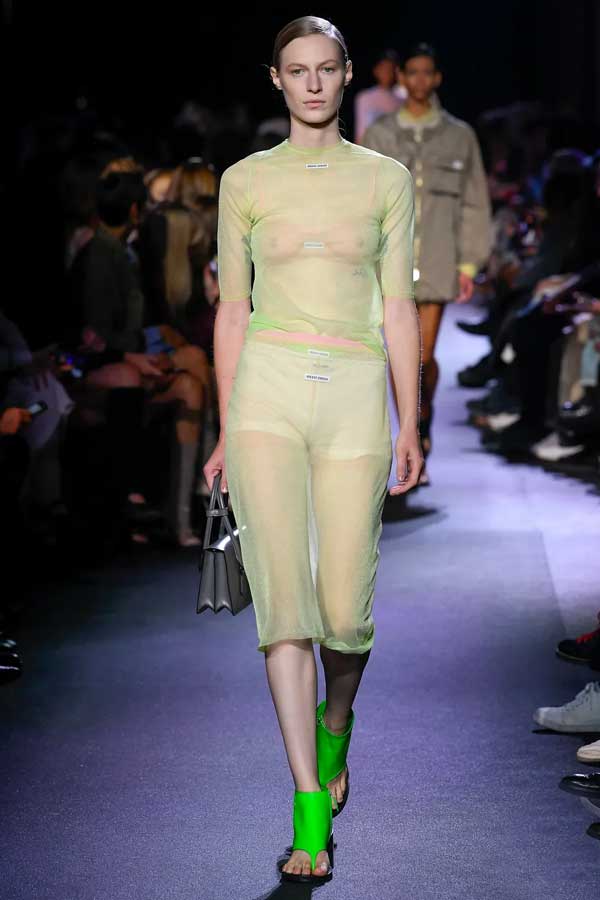 top trendy na jar-leto 2023: Priesvitné oblečenie